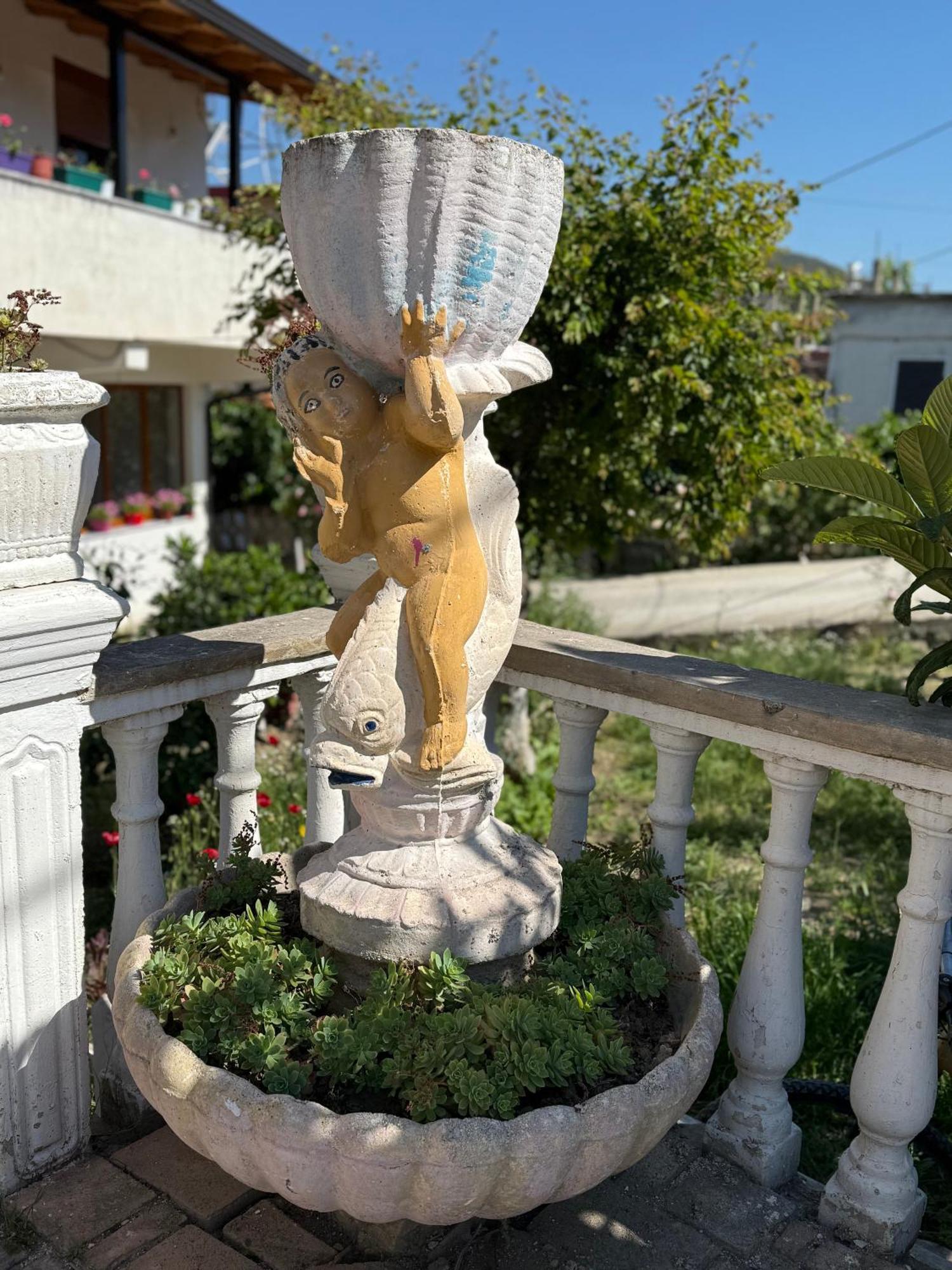 Anel'S Guesthouse Berat Ngoại thất bức ảnh